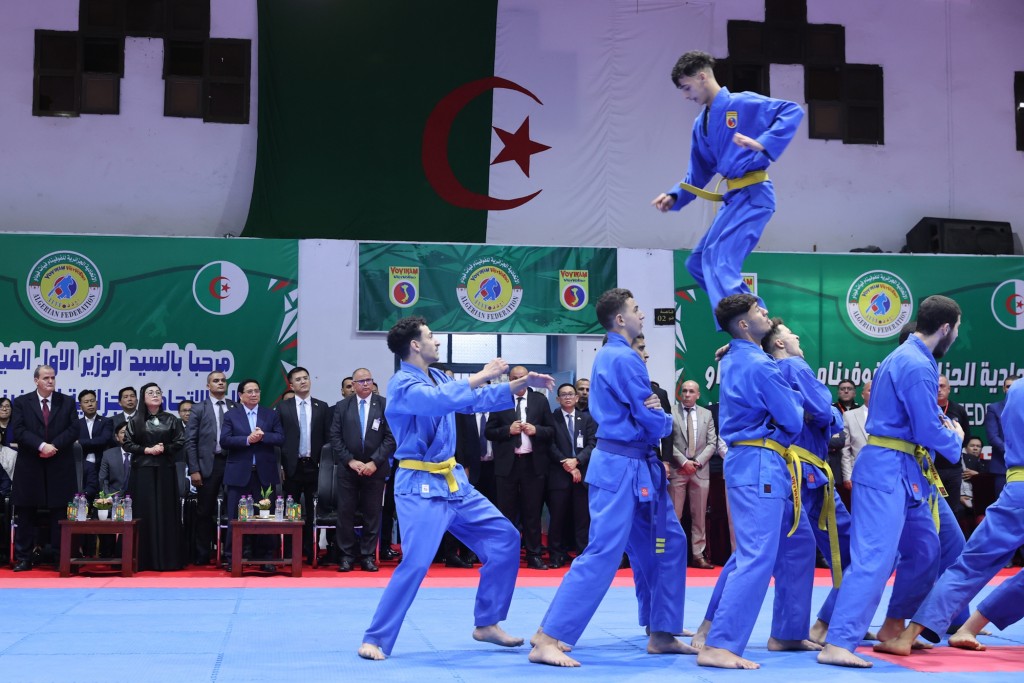 Thủ tướng Phạm Minh Chính thăm Liên đoàn Vovinam tại Algeria Thủ tướng Phạm Minh Chính thăm Liên đoàn Vovinam tại Algeria