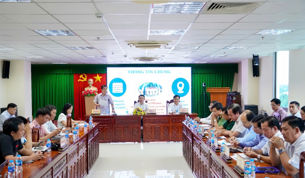 Nguyễn Bình Minh - Phó Giám đốc Sở Văn hóa, Thể thao và Du lịch thông tin về Lễ hội Văn hóa – Du lịch Làng cổ Đông Hòa hiệp lần thứ VI năm 2025