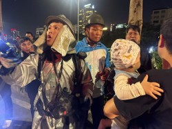 Nhiều người được giải cứu trong hai vụ cháy xảy ra tối 20/11