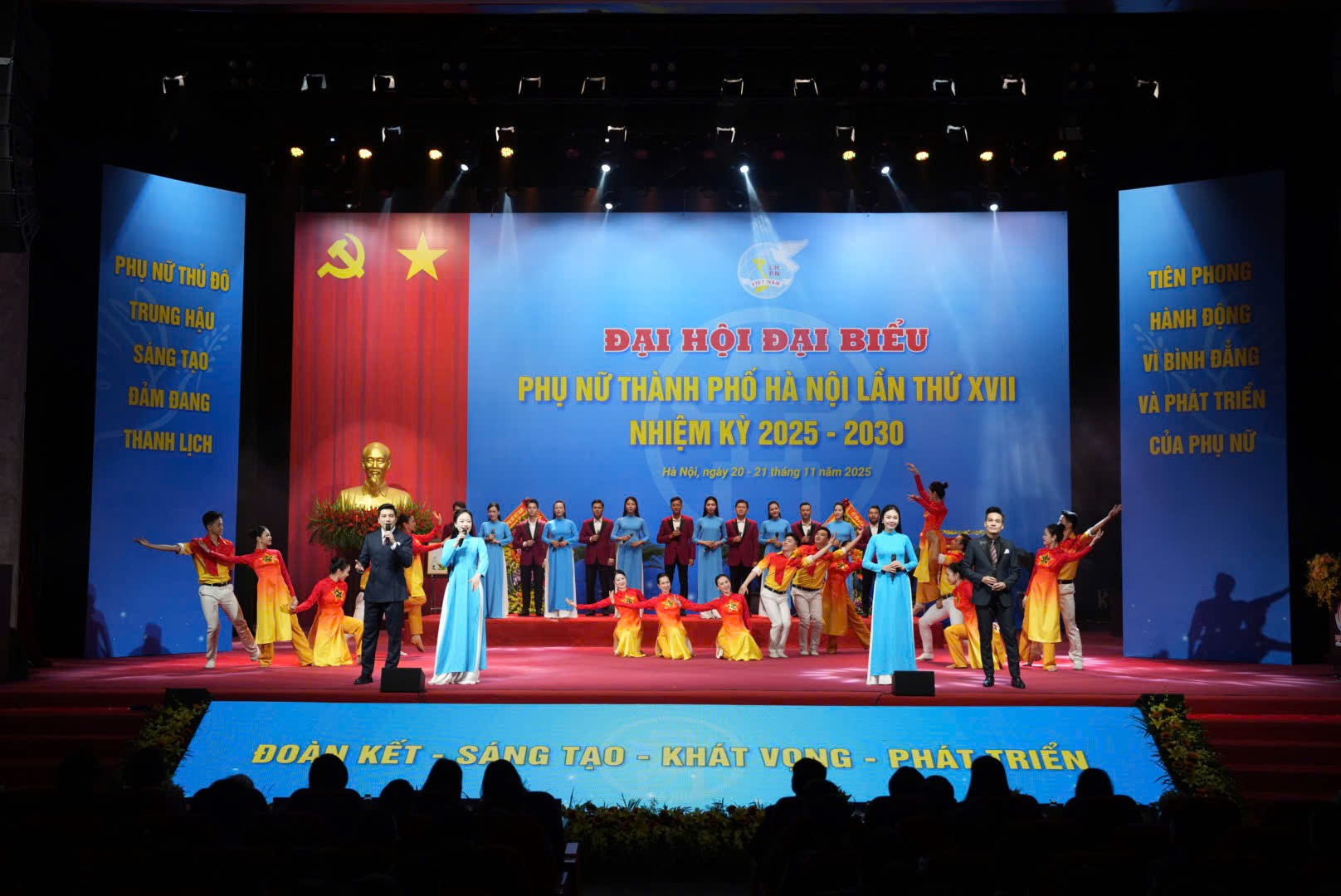 Khai mạc Đại hội đại biểu Phụ nữ TP Hà Nội lần thứ XVII