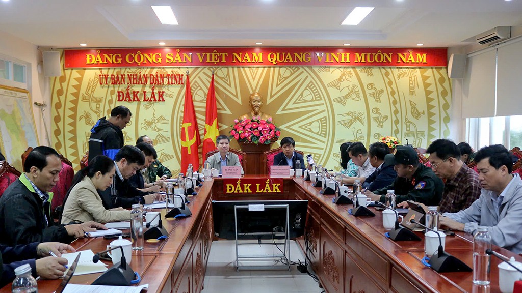 Nhiều chỉ đạo quyết liệt đã được đưa ra với quan điểm cao nhất là đặt tính mạng và sự an toàn của người dân lên trên hết (Ảnh: CTV)