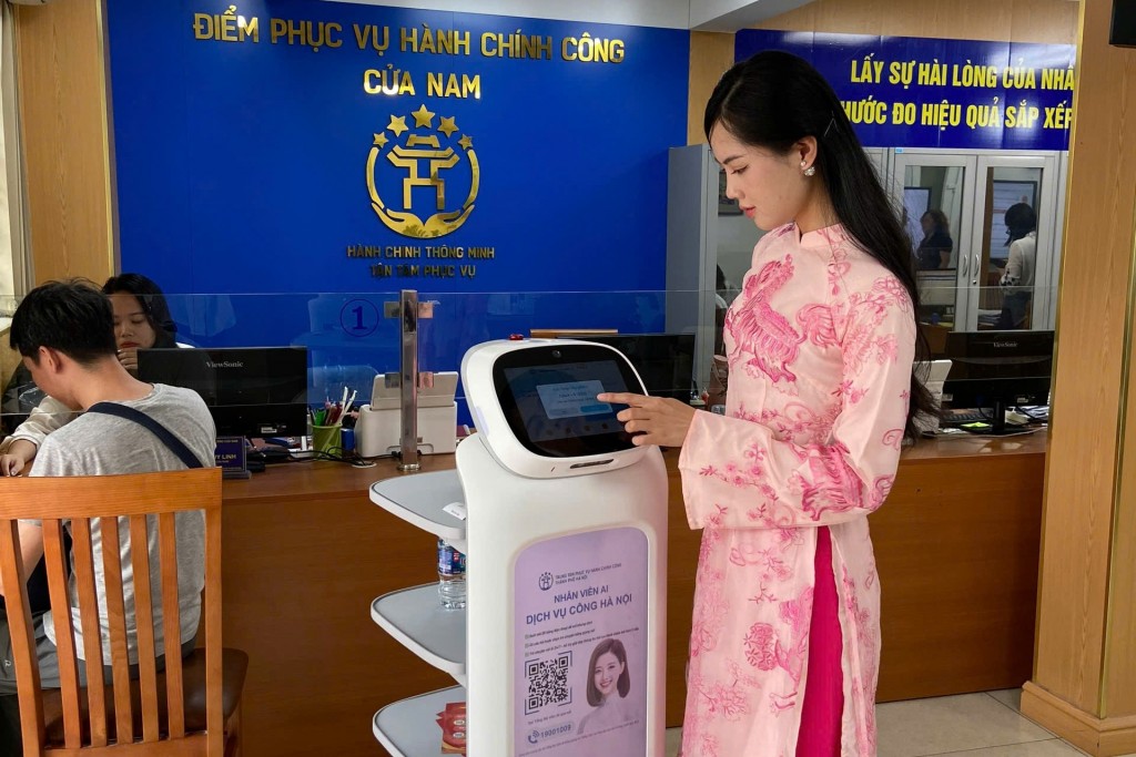 Bài 3: Đặt lợi ích Nhân dân lên trên hết