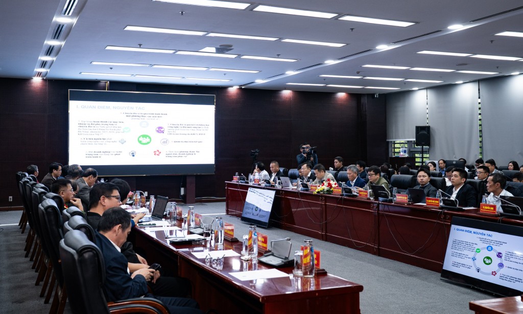 Thông qua hội thảo, TP Đà Nẵng sẽ tiếp tục hoàn thiện các đề án, bám sát Nghị quyết số 57-NQ/TW (Ảnh Út Vũ)