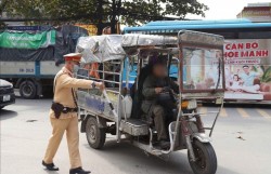 Hà Nội: Xử lý 243 trường hợp xe ba bánh tự chế, chở hàng