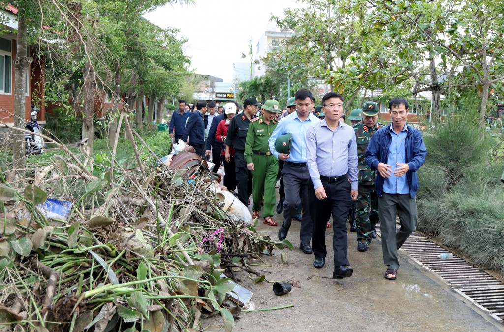 Phó Thủ tướng Lê Thành Long thăm Làng trẻ em SOS Quy Nhơn - Ảnh: VGP/Đức Tuân
