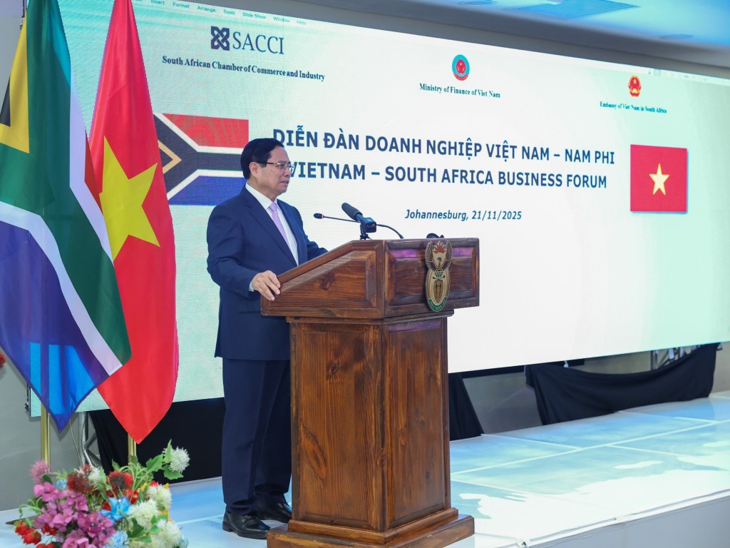 Thủ tướng đề nghị hai bên đẩy mạnh hợp tác trong nhiều lĩnh vực - Ảnh: VGP/Nhật Bắc Thủ tướng đề nghị hai bên đẩy mạnh hợp tác trong nhiều lĩnh vực - Ảnh: VGP/Nhật Bắc