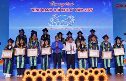 TP Hồ Chí Minh vinh danh 88 thủ khoa năm 2025