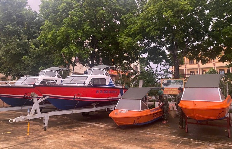 Tăng cường công tác quản lý và sử dụng hàng dự trữ quốc gia để hỗ trợ, ứng phó mưa, lũ