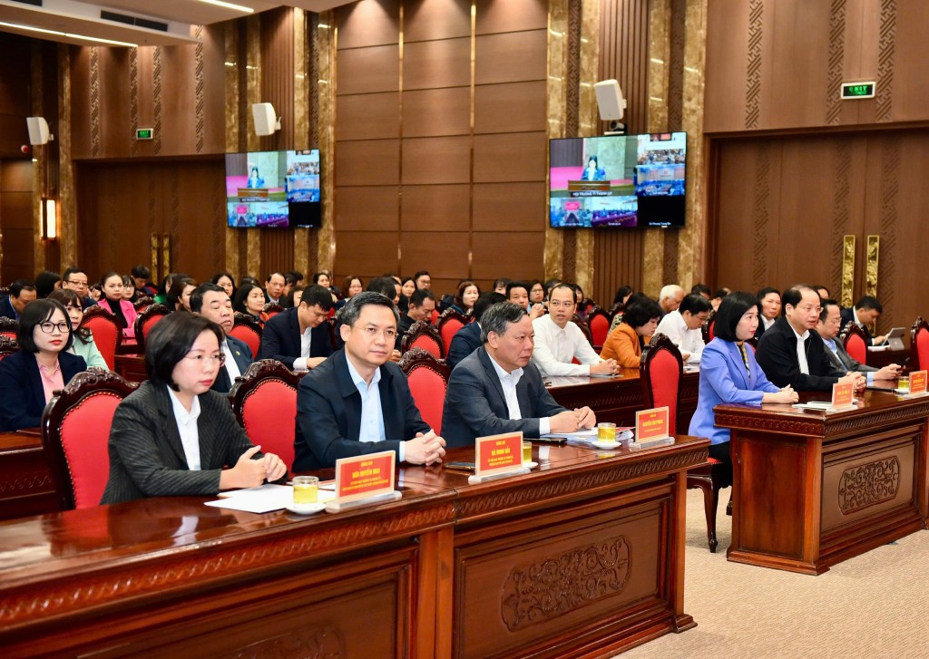 Hà Nội chung tay hướng về đồng bào miền Trung, Tây Nguyên ruột thịt