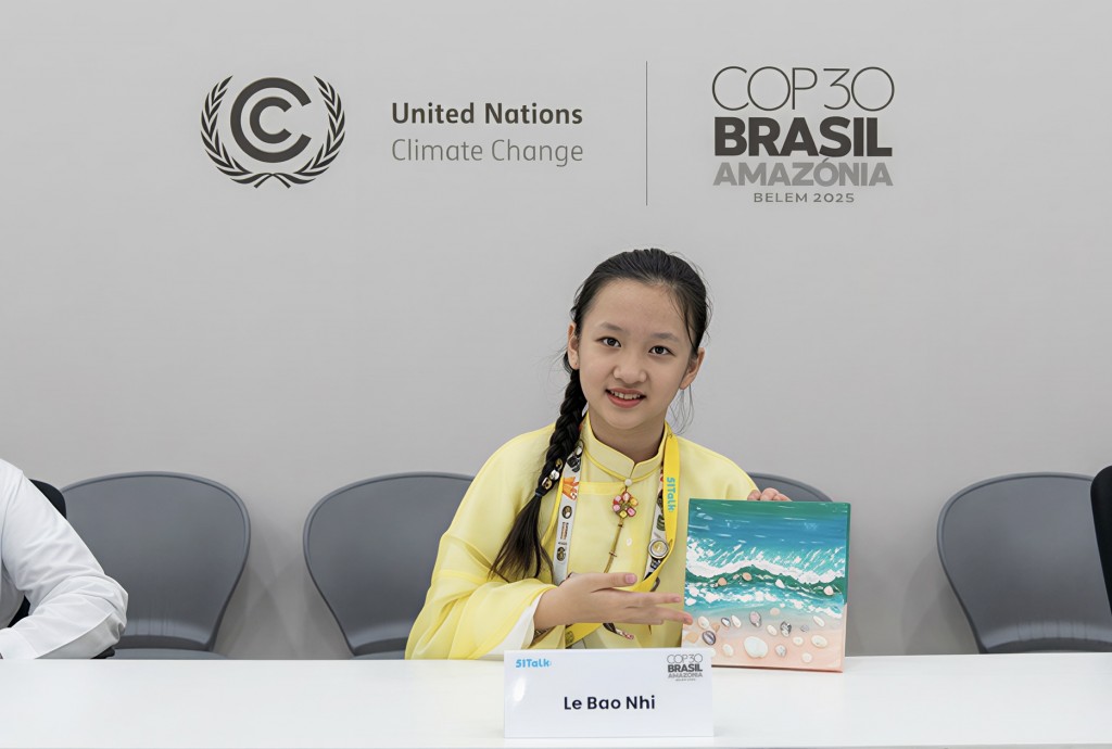 1. Ảnh_ Em Lê Bảo Nhi, đại diện thiếu nhi Việt Nam, phát biểu tại phiên thảo luận _Sparking Climate Innovation_ Cross-Sector Pathways to Action_