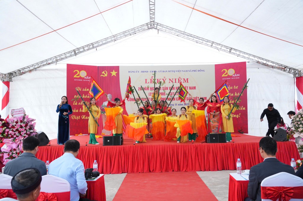 Xã Phù Đổng công bố Quyết định công nhận Cây Di sản Việt Nam