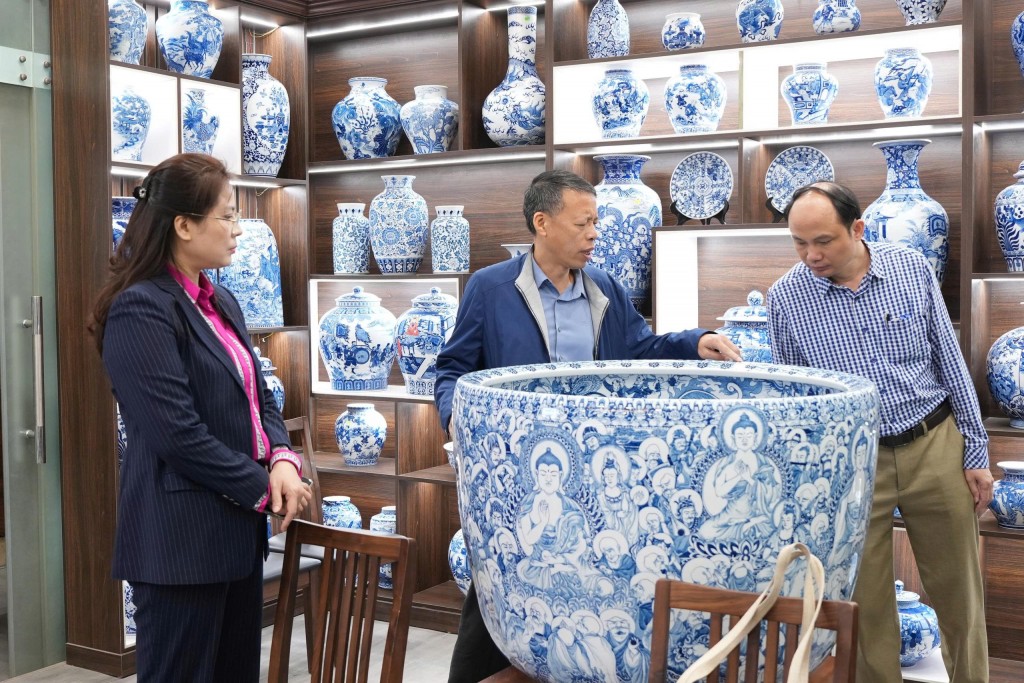 Bát Tràng: Thẩm định 6 cá nhân để xét tặng danh hiệu Nghệ nhân Nhân dân, Nghệ nhân ưu tú