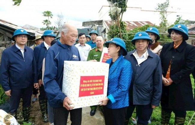 Lâm Đồng ưu tiên bảo đảm an sinh, hỗ trợ người dân ổn định đời sống