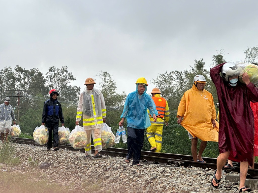 Công an Đồng Nai xuất quân hỗ trợ Đắk Lắk khắc phục hậu quả
