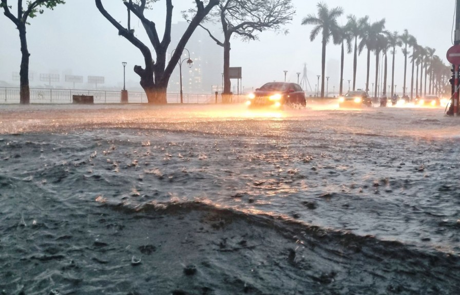 Mưa lớn tại Huế, Đà Nẵng và phía Đông tỉnh Quảng Ngãi