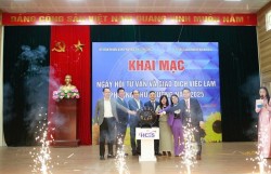 Giải pháp thúc đẩy phát triển thị trường lao động dịp cuối năm