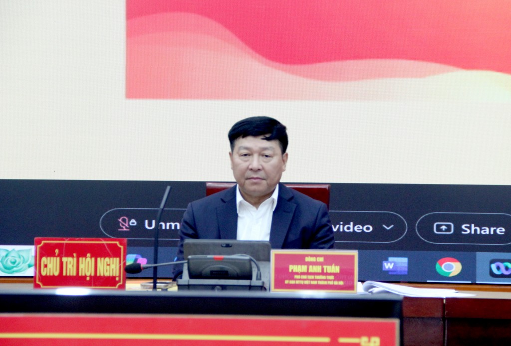 Đồng chí Phạm Anh Tuấn, Phó Chủ tịch Thường trực Ủy ban MTTQ Việt Nam thành phố Hà Nội chủ trì tại điểm cầu Hà Nội Đồng chí Phạm Anh Tuấn, Phó Chủ tịch Thường trực Ủy ban MTTQ Việt Nam thành phố Hà Nội chủ trì tại điểm cầu Hà Nội