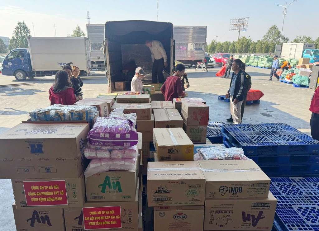Hà Nội: Tổng hợp các điểm tập kết cứu trợ đồng bào miền Trung - Tây Nguyên