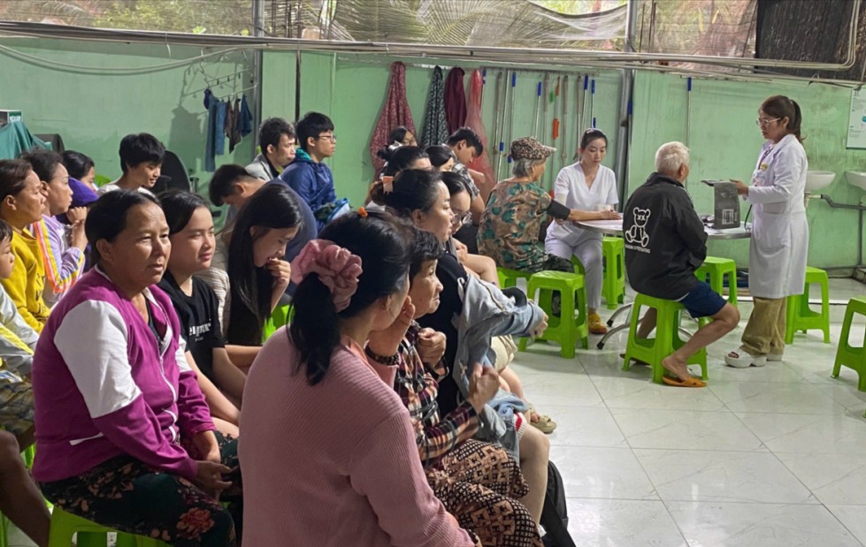 TP Hồ Chí Minh chi viện nhân lực y tế, gửi 10.000 “túi thuốc gia đình” đến vùng lũ