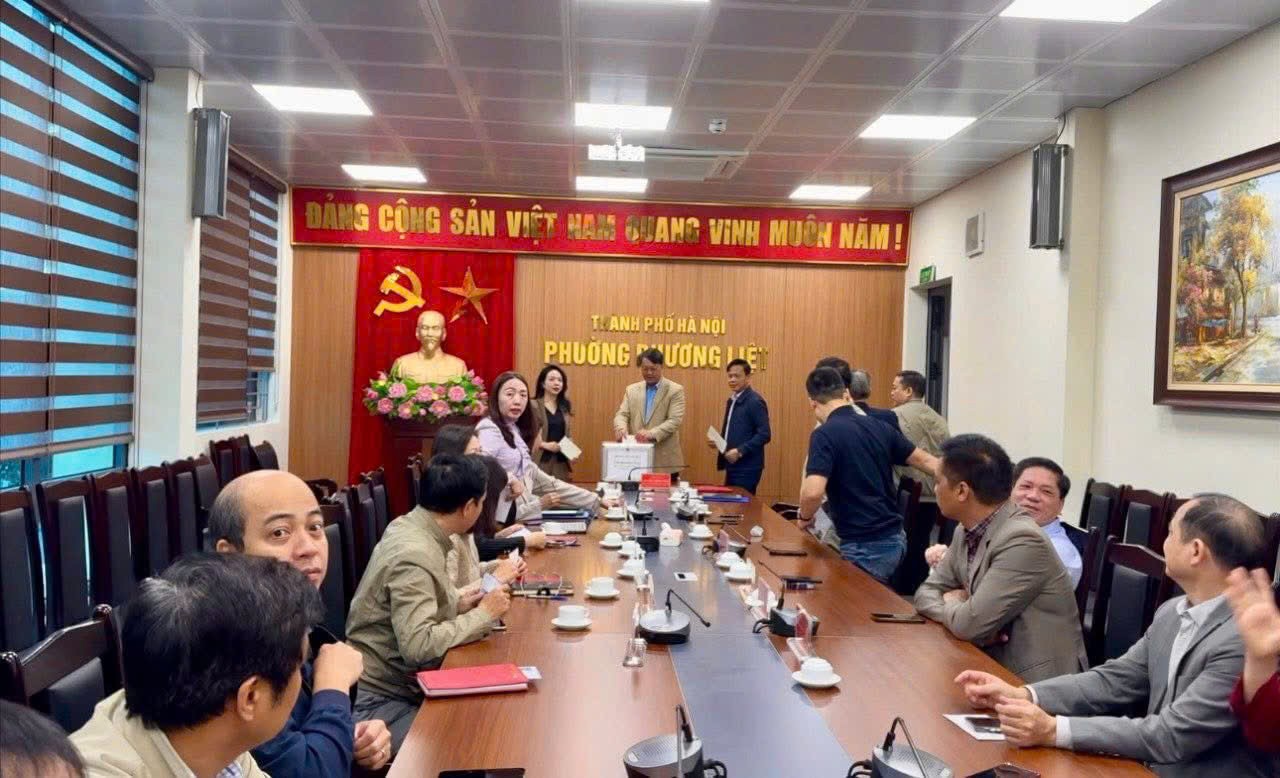 Phường Phương Liệt phát động ủng hộ đồng bào miền Trung, Tây Nguyên  Ủy ban MTTQ Việt Nam các phường Thanh Xuân, Khương Đình và Phương Liệt tiếp