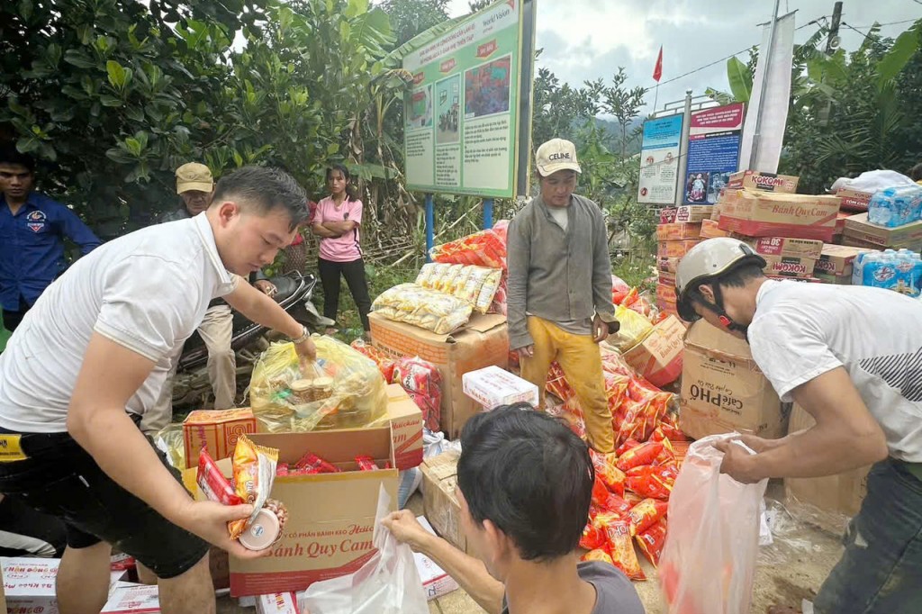 Hà Nội: Tổng hợp các điểm tập kết cứu trợ đồng bào miền Trung - Tây Nguyên