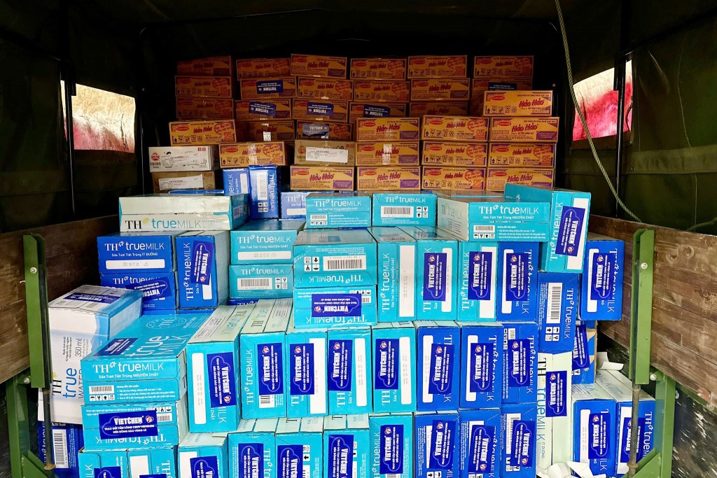 Lực lượng Cảnh sát cơ động tại Hà Nội và TP Hồ Chí Minh cùng hướng về miền Trung