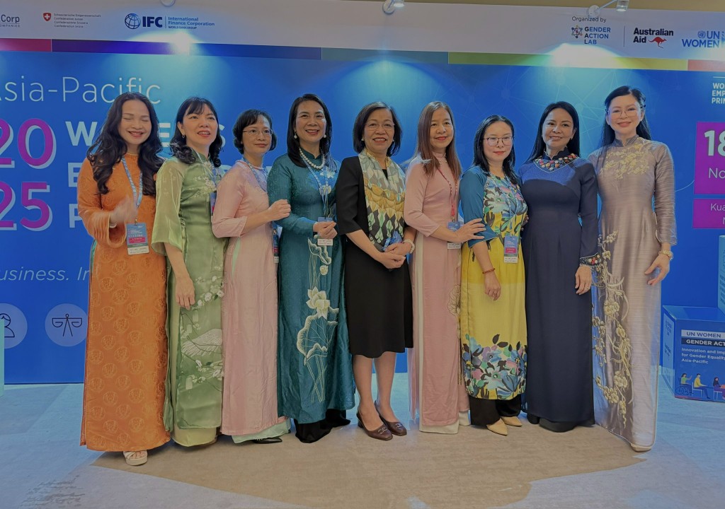 CEO IPPG Lê Hồng Thủy Tiên: Khi phụ nữ vươn lên, nền kinh tế vươn lên CEO IPPG Lê Hồng Thủy Tiên: Khi phụ nữ vươn lên, nền kinh tế vươn lên