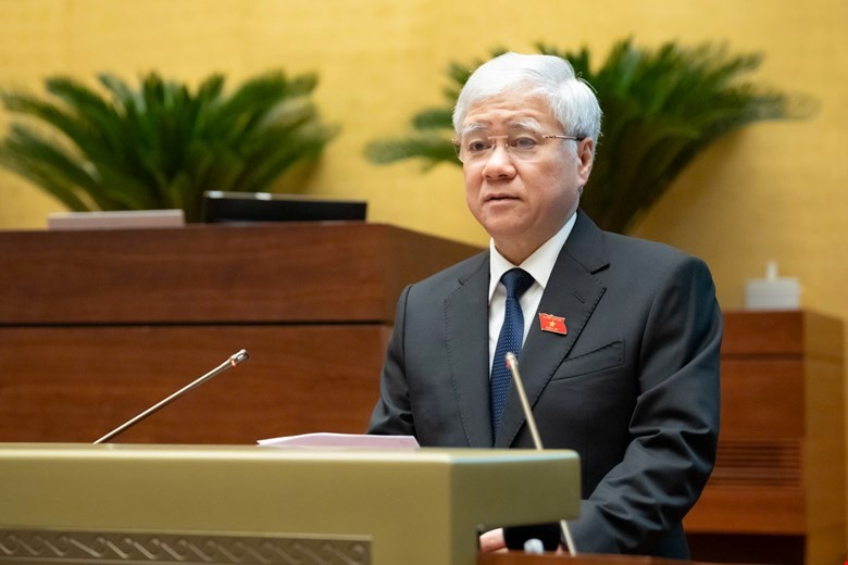 Quốc hội quyên góp ủng hộ đồng bào khắc phục thiên tai, bão lũ