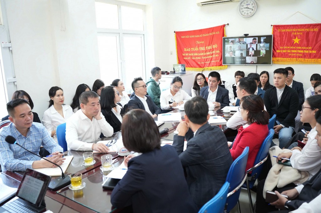 Báo Tuổi trẻ Thủ đô chung vai, sát cánh cùng đồng bào miền Trung