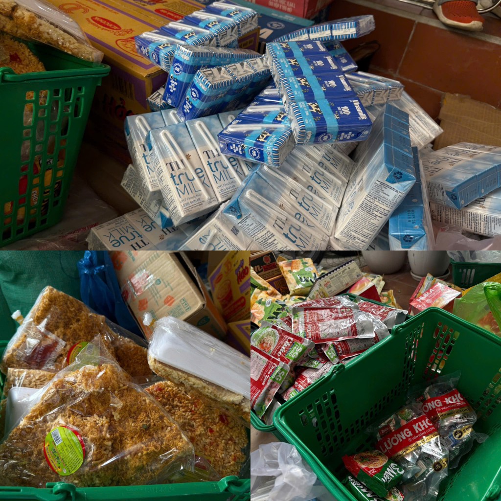 Mỗi phần quyên góp tuy nhỏ bé nhưng là sự sẻ chia đầy yêu thương mà người dân Đà Nẵng gửi tới bà con vùng lũ (Ảnh Út Vũ)