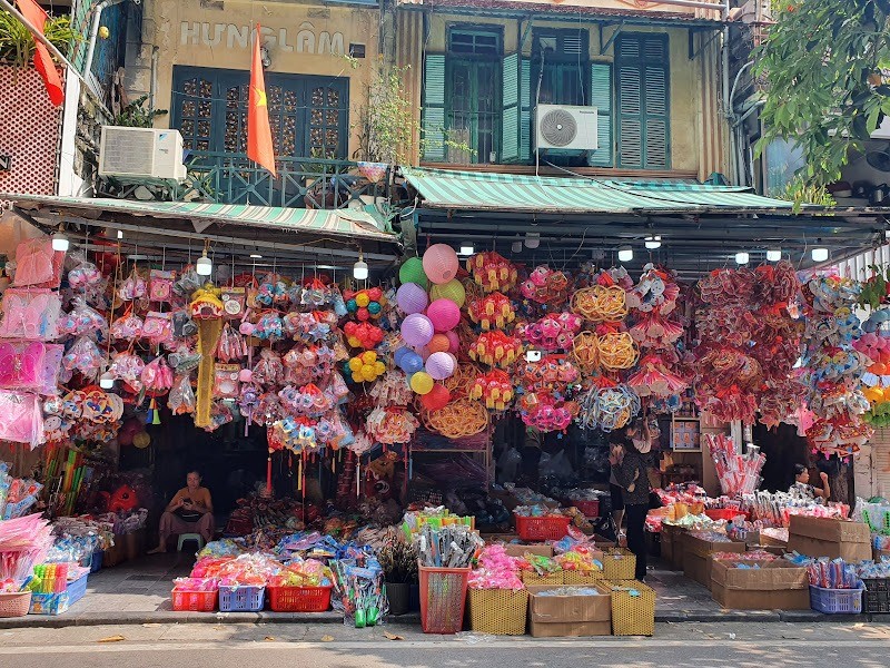 Để Hàng Mã thực sự là con phố văn hóa của Hà Nội...