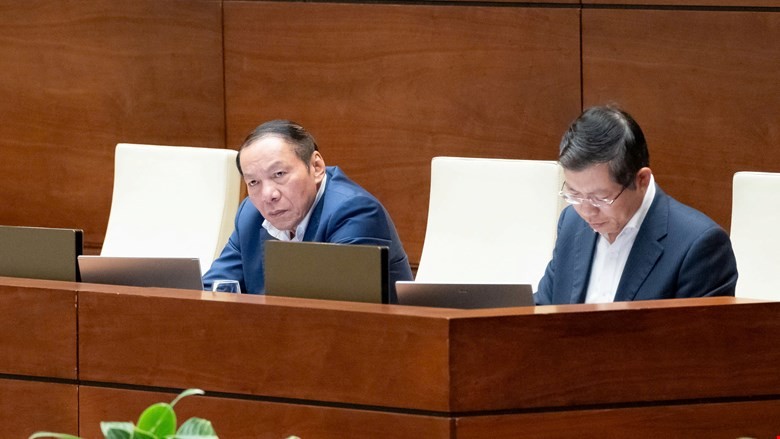 Đề nghị nghiên cứu lại việc hợp nhất các cơ quan báo chí tự