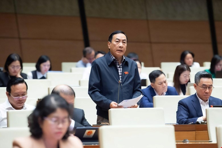 Đề nghị nghiên cứu lại việc hợp nhất các cơ quan báo chí tự