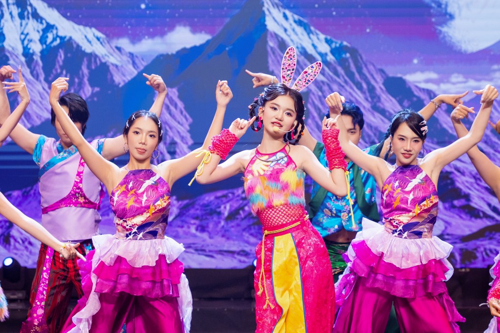 Tình yêu văn hóa Việt trong MV “Oẳn tù tì