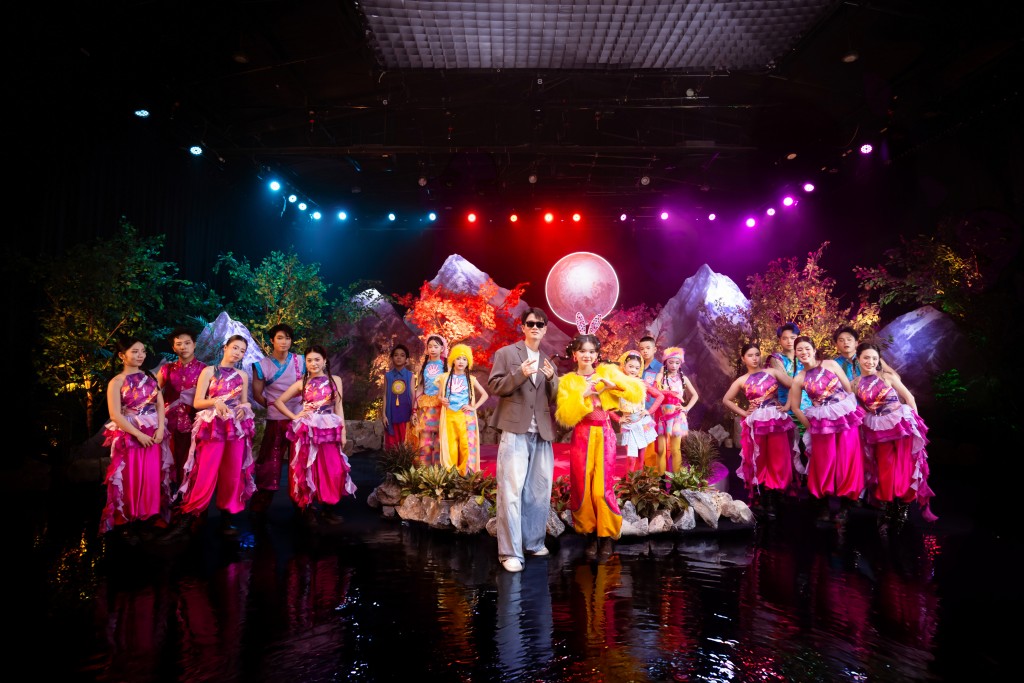 Tình yêu văn hóa Việt trong MV “Oẳn tù tì