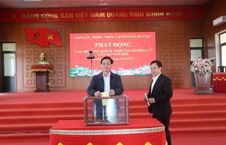 Xã Bất Bạt phát động ủng hộ đồng bào bị thiệt hại do bão, lũ