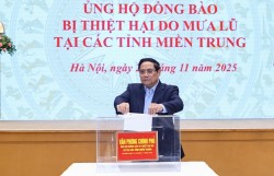 Thủ tướng Phạm Minh Chính cùng lãnh đạo Chính phủ ủng hộ đồng bào vùng thiên tai