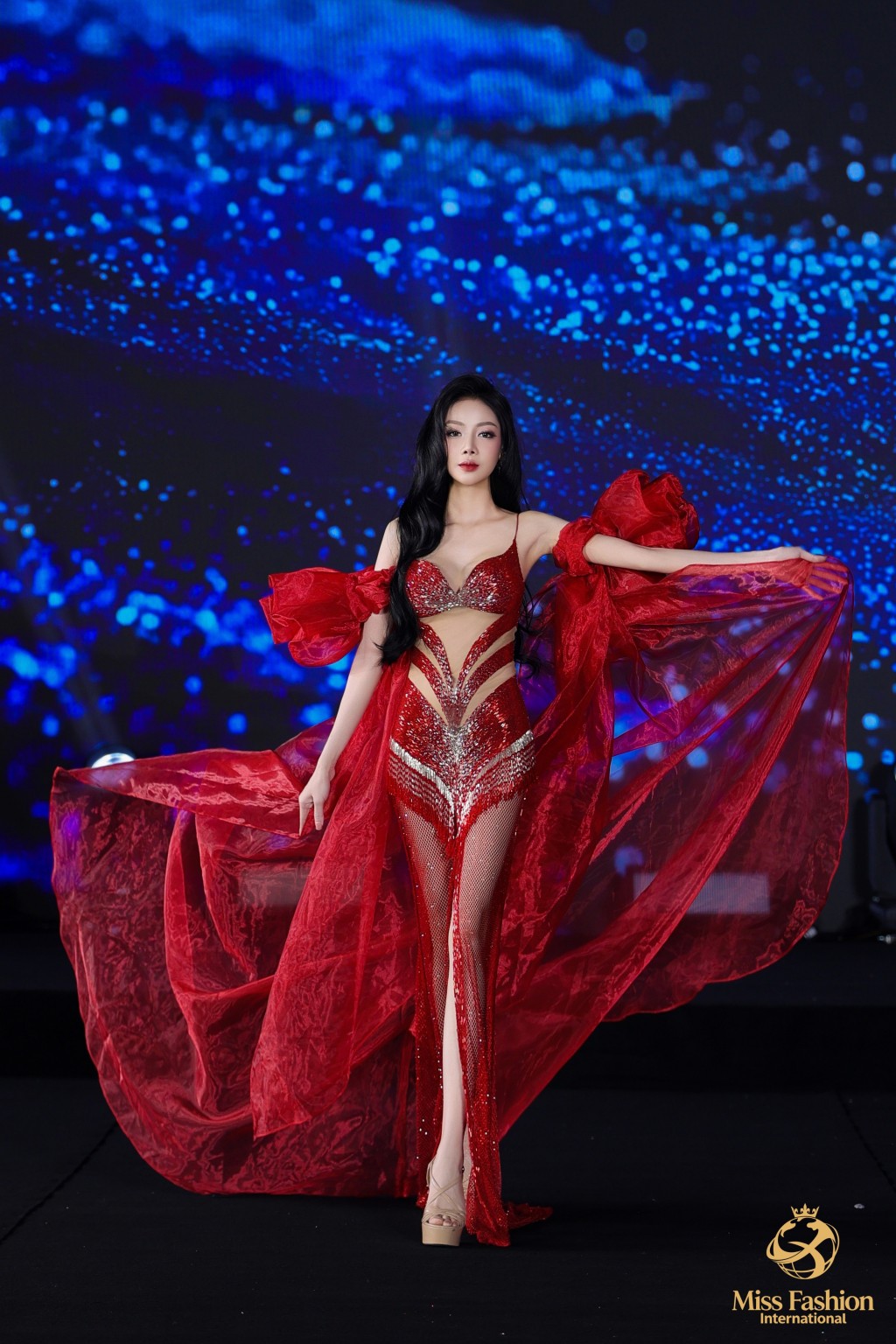 Thí sinh Nguyễn Minh Ánh - đại diện Việt Nam Thí sinh Nguyễn Minh Ánh - đại diện Việt Nam