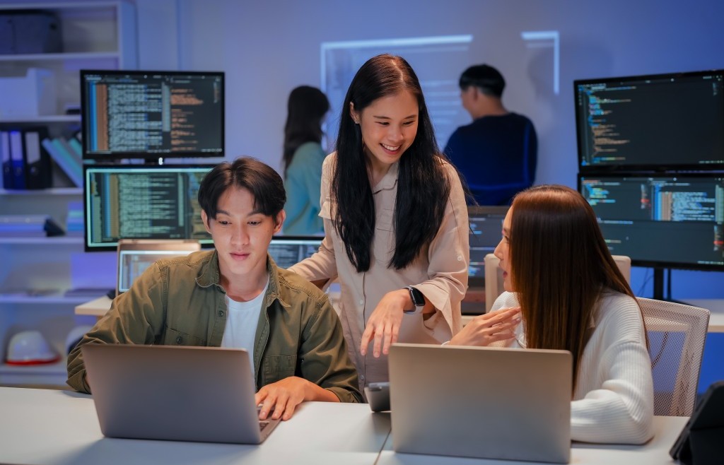 Lương tăng, nhu cầu nhân sự lĩnh vực trí tuệ nhân tạo tăng mạnh