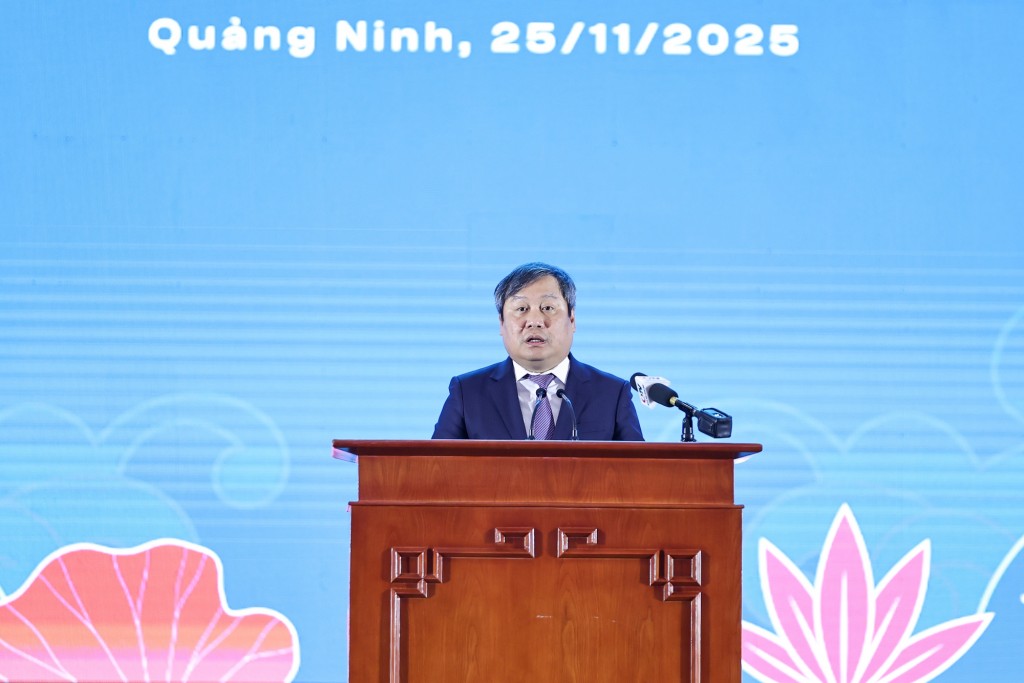 Bí thư Tỉnh ủy Quảng Ninh Vũ Đại Thắng phát biểu tại Diễn đàn - Ảnh: VGP/Nhật Bắc Bí thư Tỉnh ủy Quảng Ninh Vũ Đại Thắng phát biểu tại Diễn đàn - Ảnh: VGP/Nhật Bắc