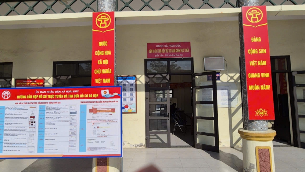 Xã Hoài Đức: Bước đi đột phá đưa dịch vụ công đến gần hơn với người dân Xã Hoài Đức: Bước đi đột phá đưa dịch vụ công đến gần hơn với người dân