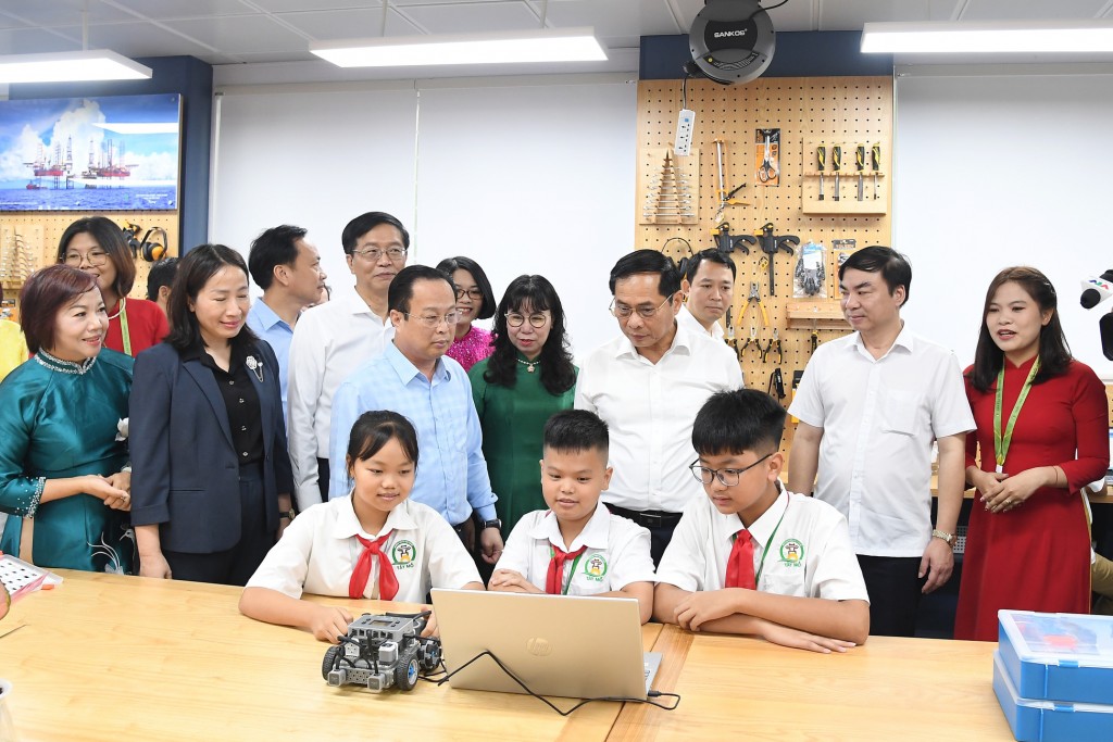 Quyết sách cho tương lai Quyết sách cho tương lai