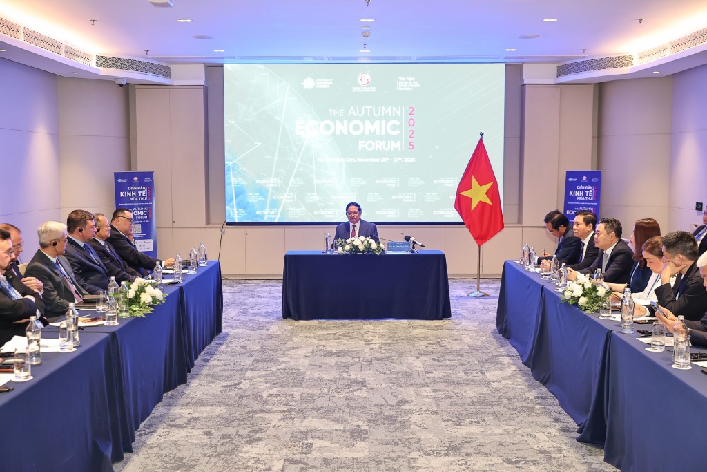 Thủ tướng Phạm Minh Chính tiếp lãnh đạo các tập đoàn, doanh nghiệp quốc tế trong lĩnh vực tài chính - Ảnh: VGP/Nhật Bắc