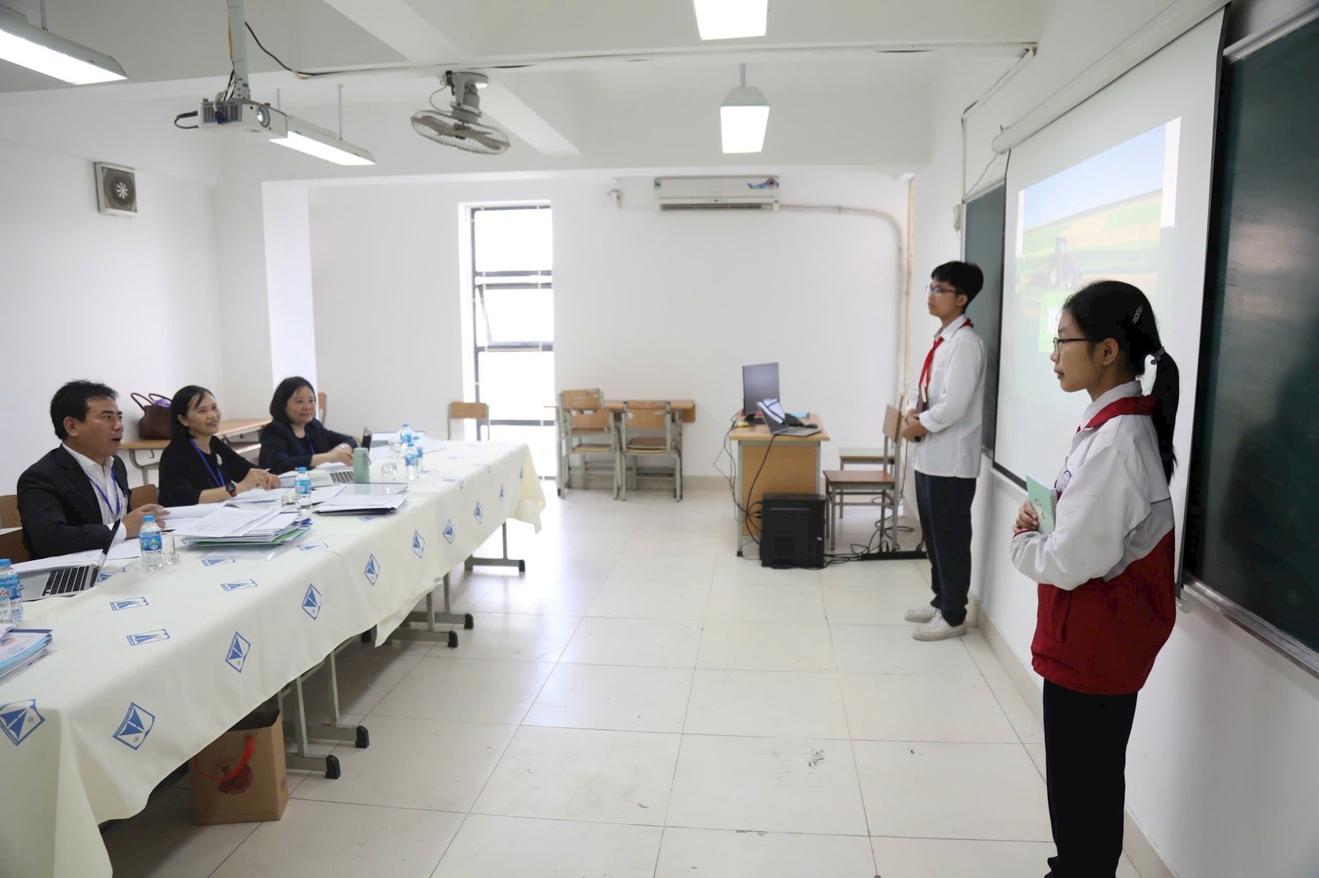 Hà Nội: 157 dự án thi khoa học kỹ thuật cấp thành phố