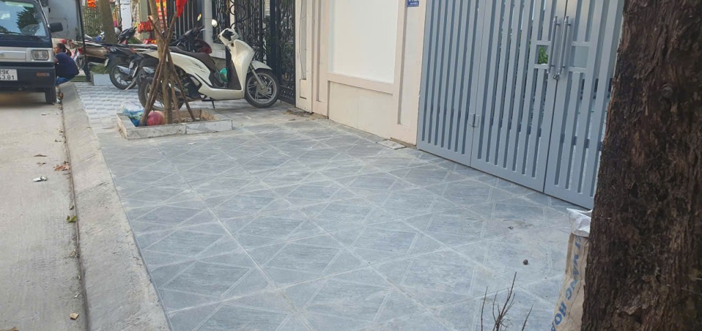 Vị trí các đối tượng côn đồ đánh người dã man tại đường Hoàng Tùng (xã An Khánh, Hà Nội)