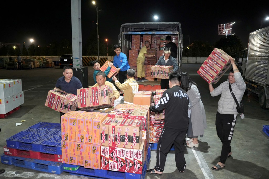 Viết tiếp bài ca kết đoàn từ trách nhiệm và nghĩa tình