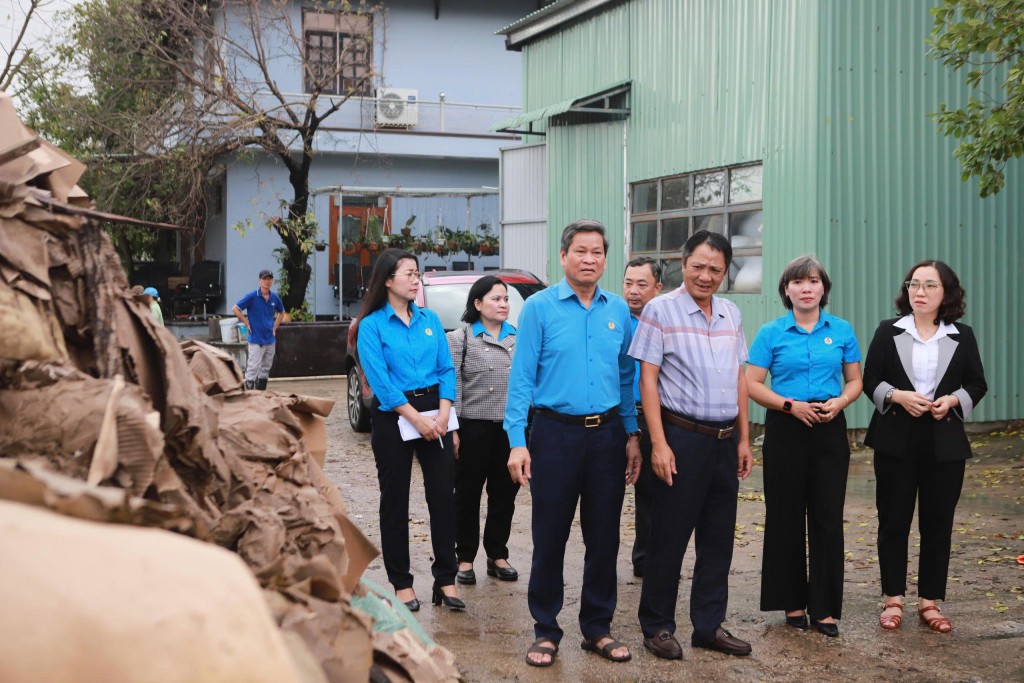 Công đoàn hỗ trợ khẩn cấp hơn 1,5 tỉ đồng giúp người lao động Gia Lai gượng dậy sau thiên tai