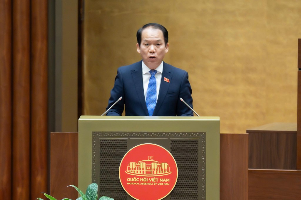 Quốc hội thông qua 4 bộ luật Quốc hội thông qua 4 bộ luật