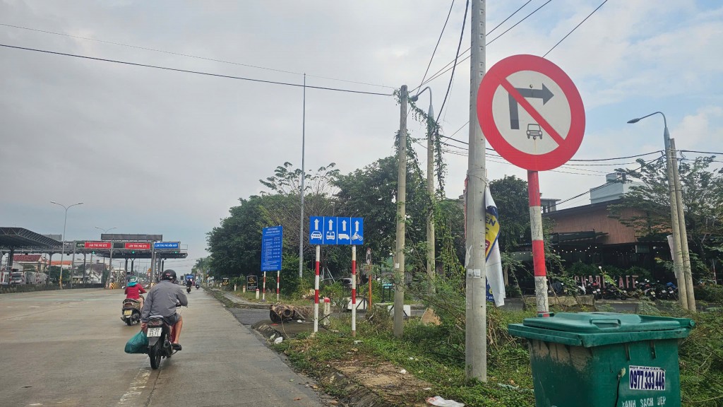Bất cập nút giao cấm ô tô rẽ phải cạnh trạm BOT An Thắng Bất cập nút giao cấm ô tô rẽ phải cạnh trạm BOT An Thắng