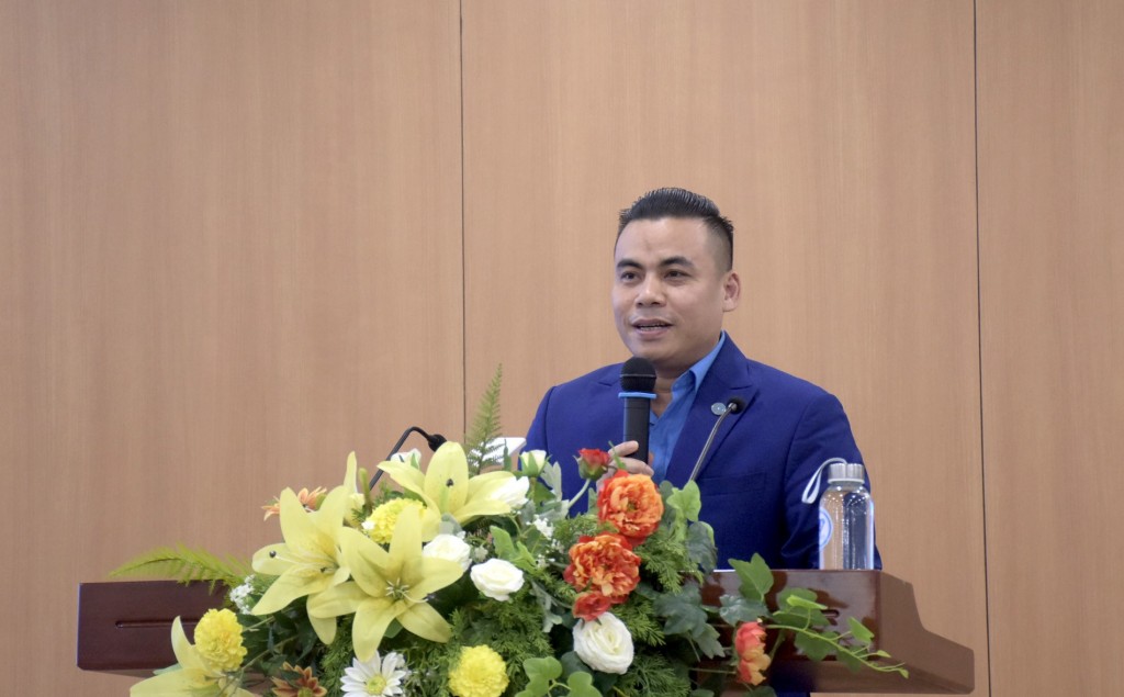 Ông Lâm Văn Thảo, Phó Chủ tịch Ủy ban MTTQ Việt Nam phường, Chủ tịch Công đoàn phường Cầu Giấy phát biểu bế mạc